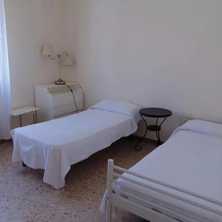 S56 - Sirolo, Quadrilocale In Centro Con Posto Auto *